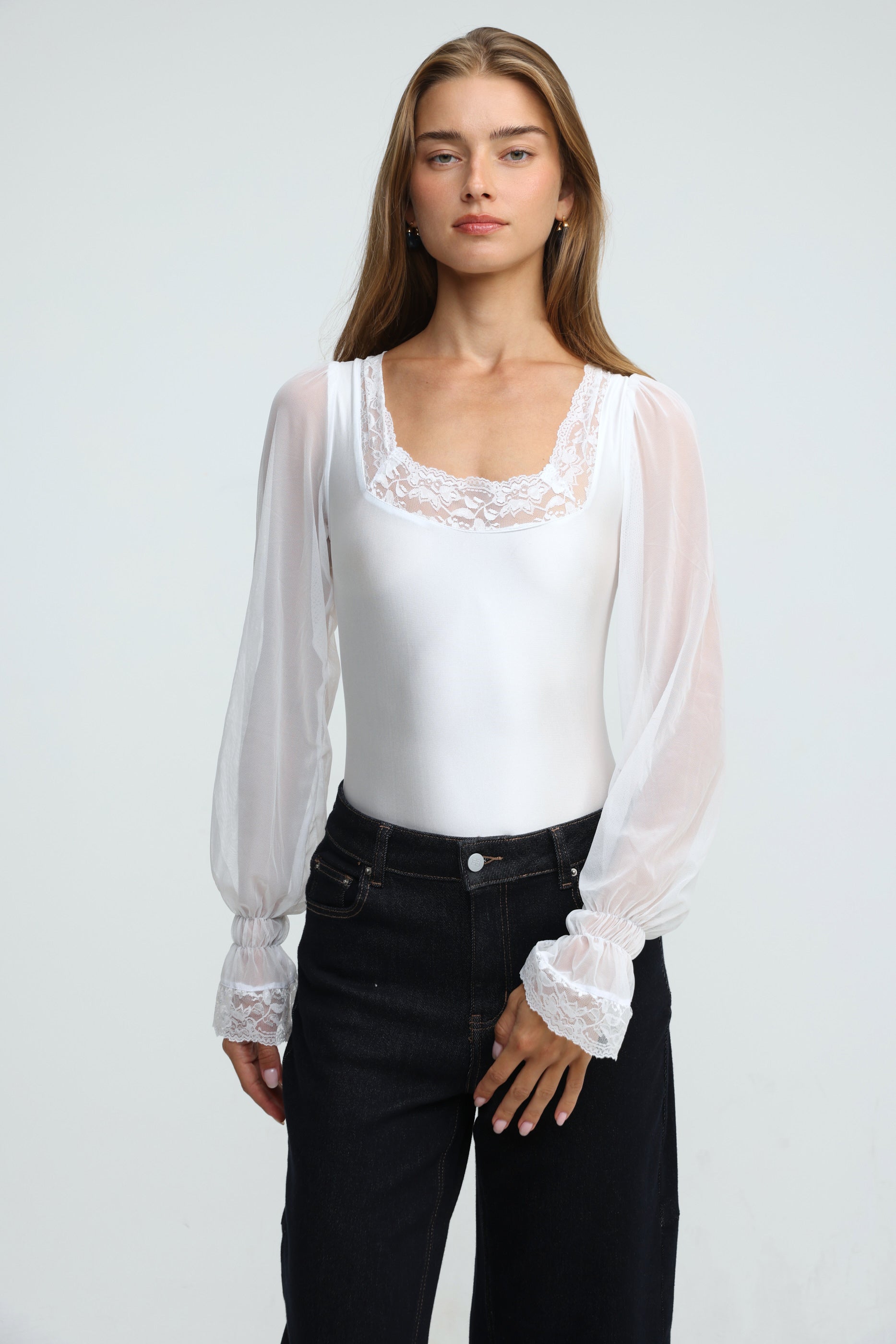 Phase White Bodysuit – SEESTARZ