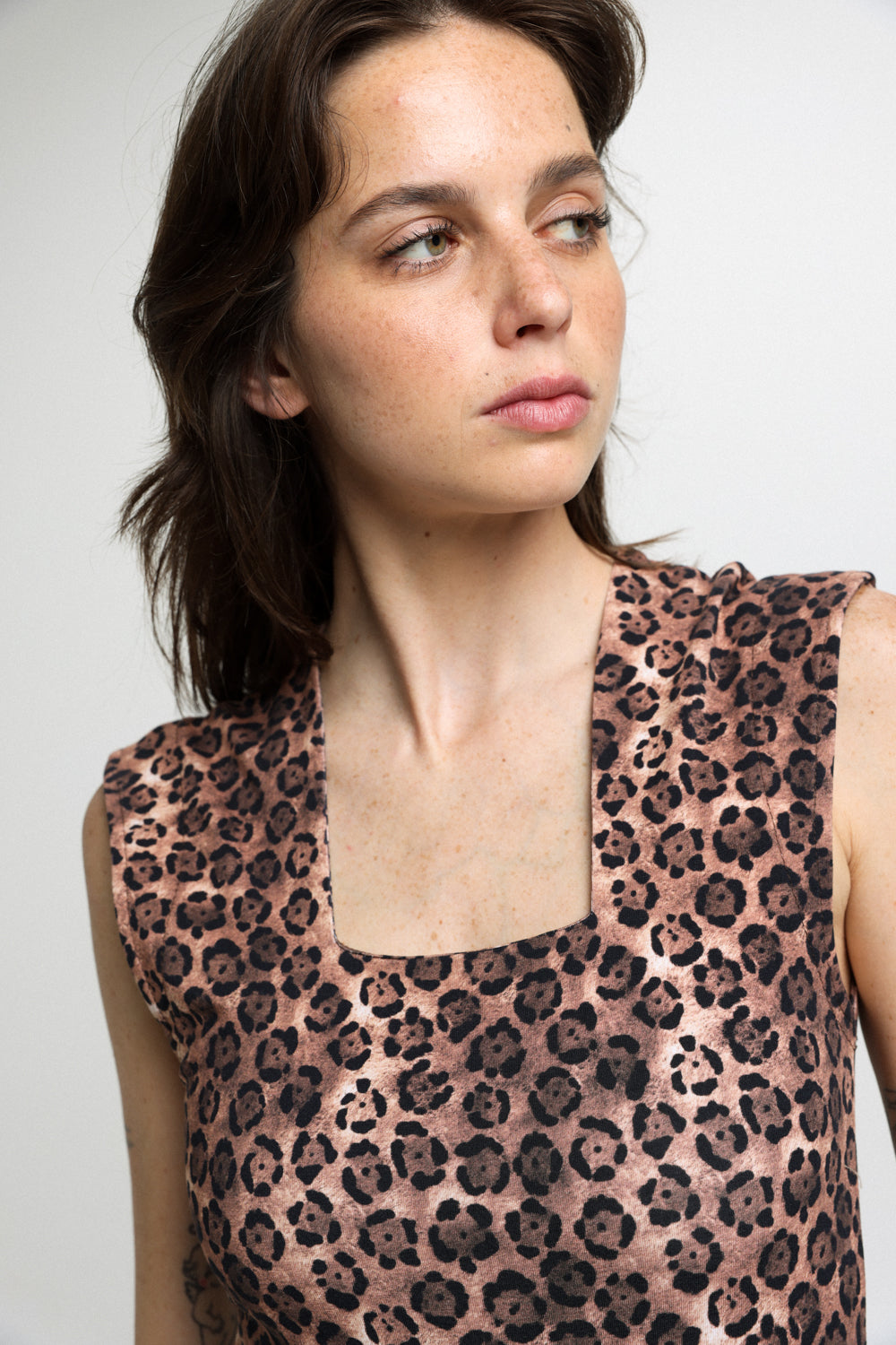 Hold Leopard Top