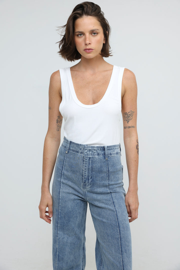 Saba07 White Tank