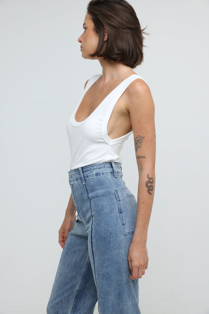 Saba07 White Tank