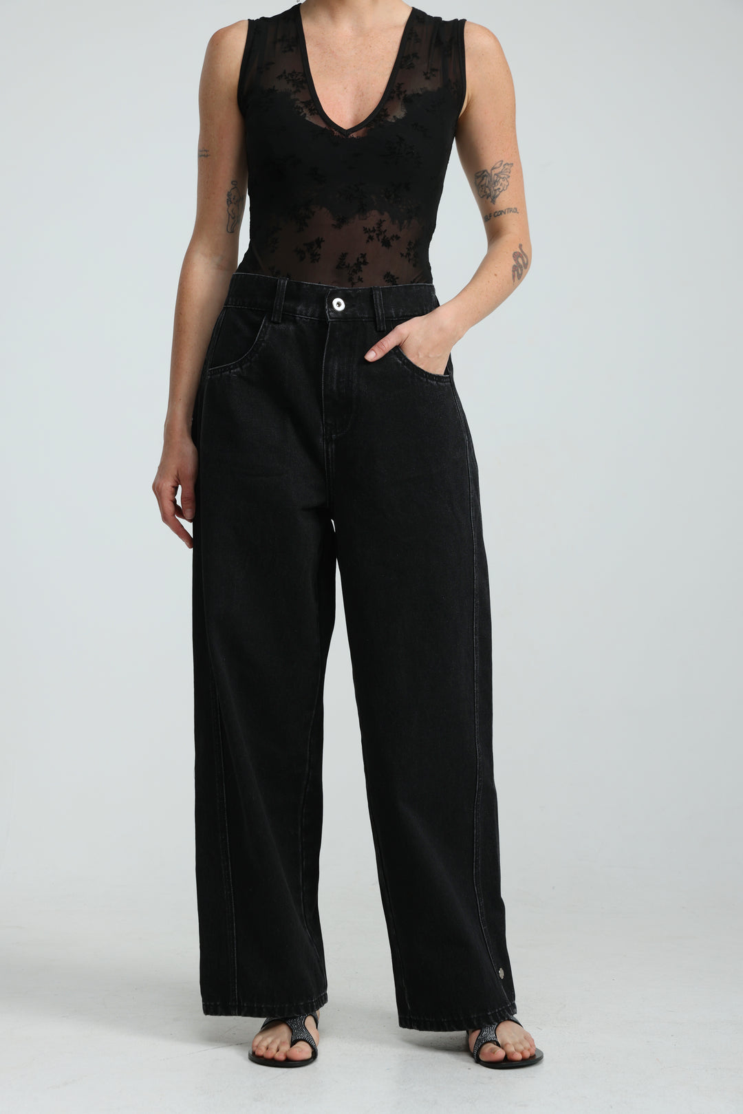 Guri Black Denim