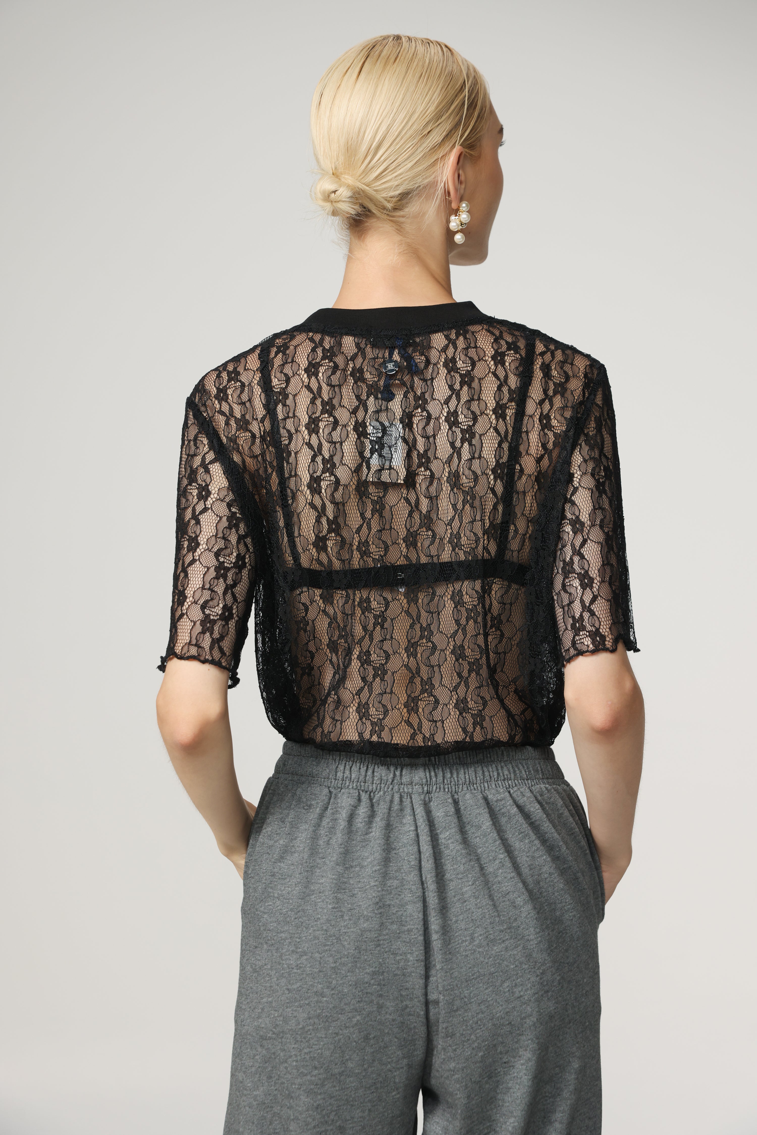 Como Black Lace T-Shirt – SEESTARZ