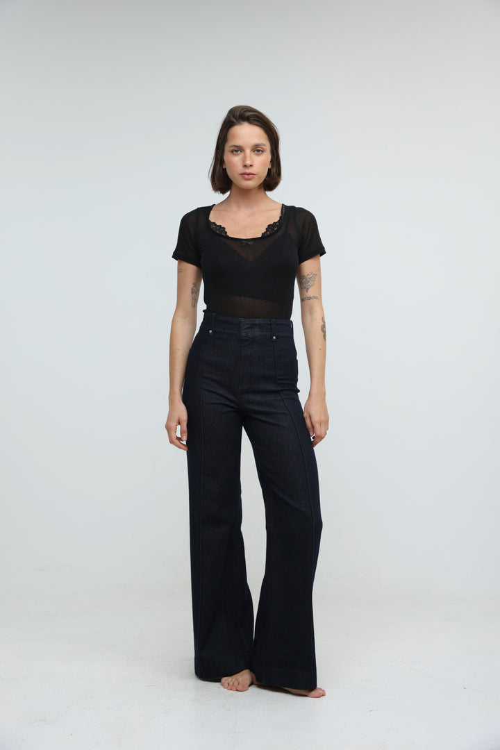 Saba08 Black T-Shirt