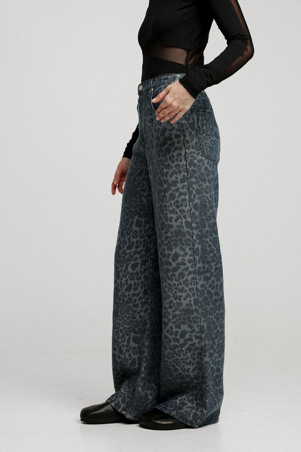 Street Leopard Baggy Denim