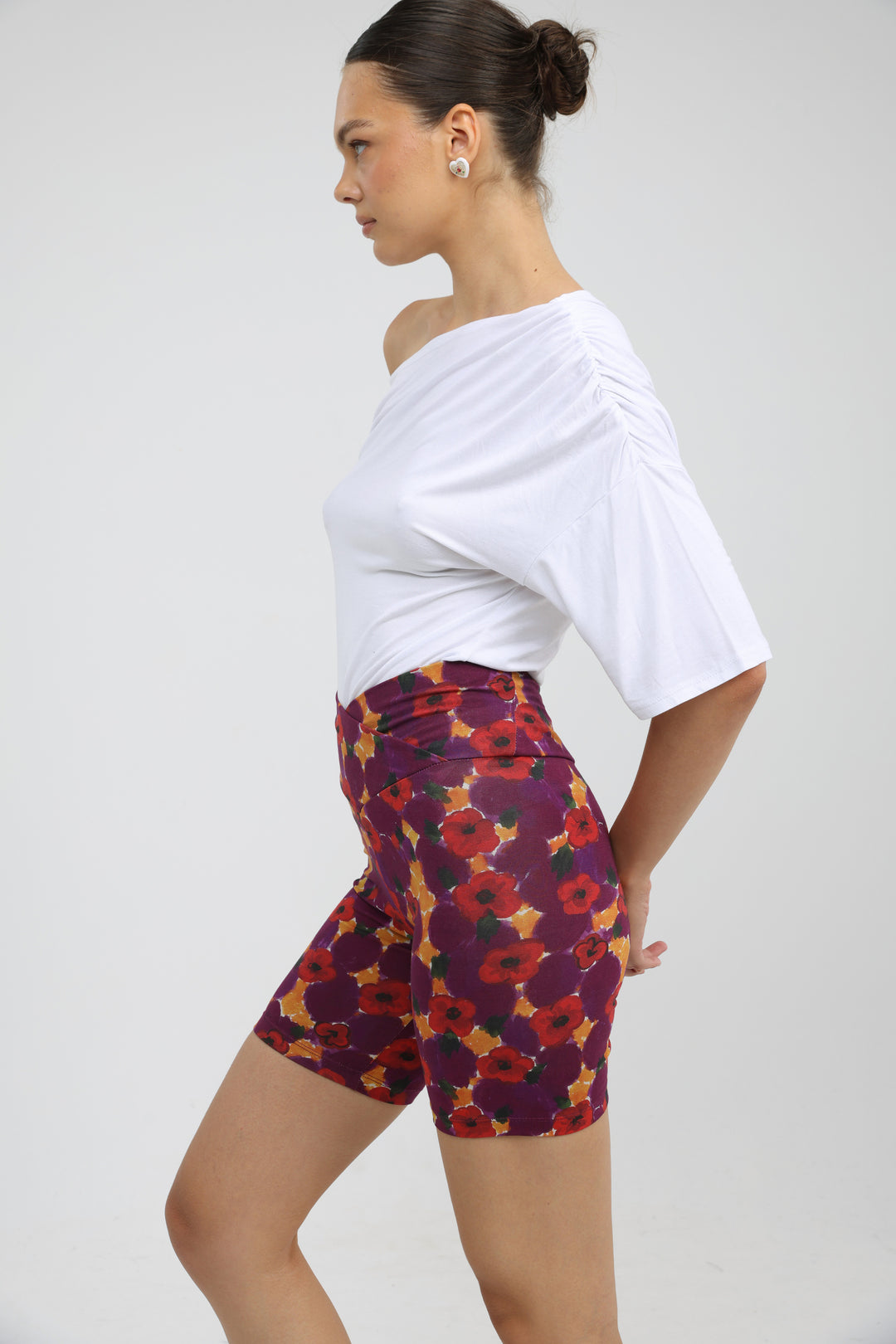 Dani Red Floral Short Leggings