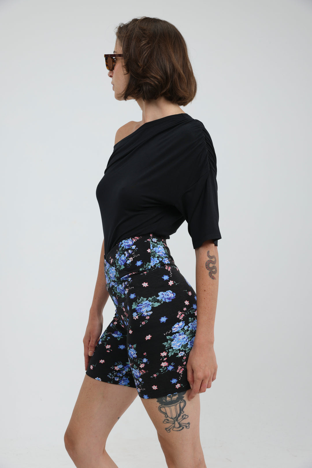 Dani Blue Floral Short Leggings