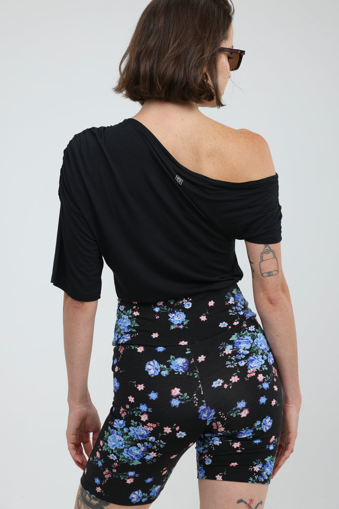 Dani Blue Floral Short Leggings