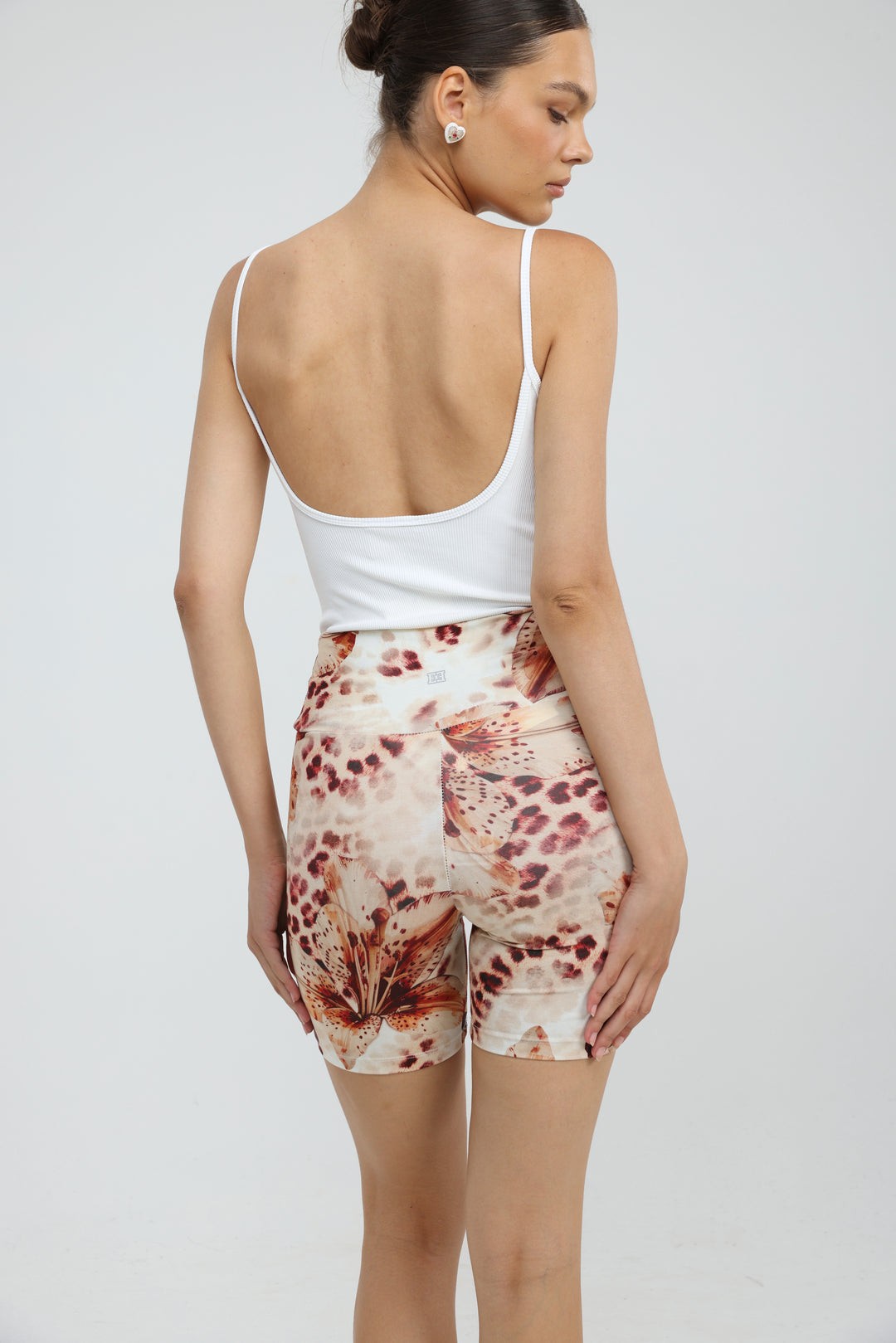 Dani Cream Floral Short Leggings