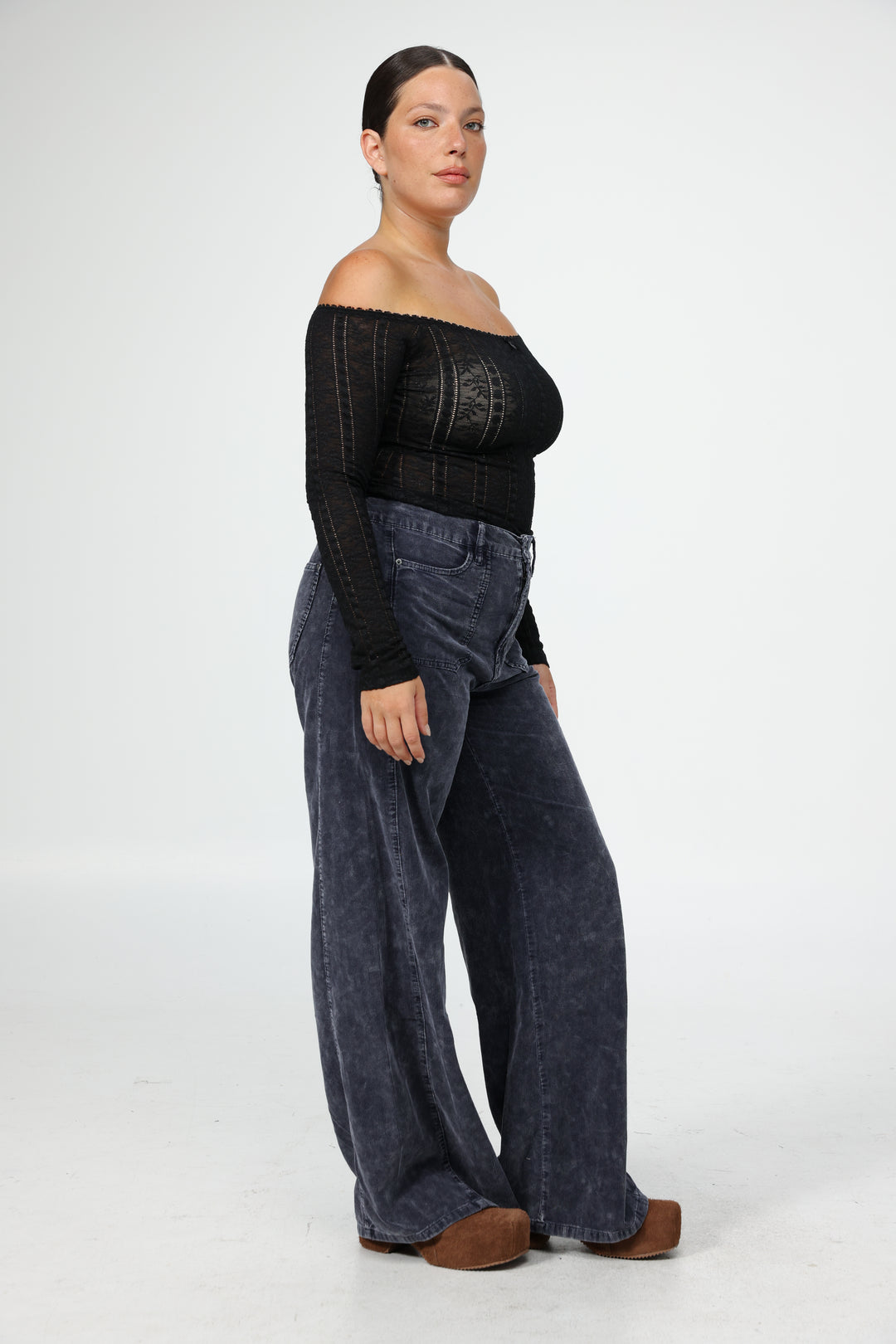 Pointed Cream Off Shoulder Shirt