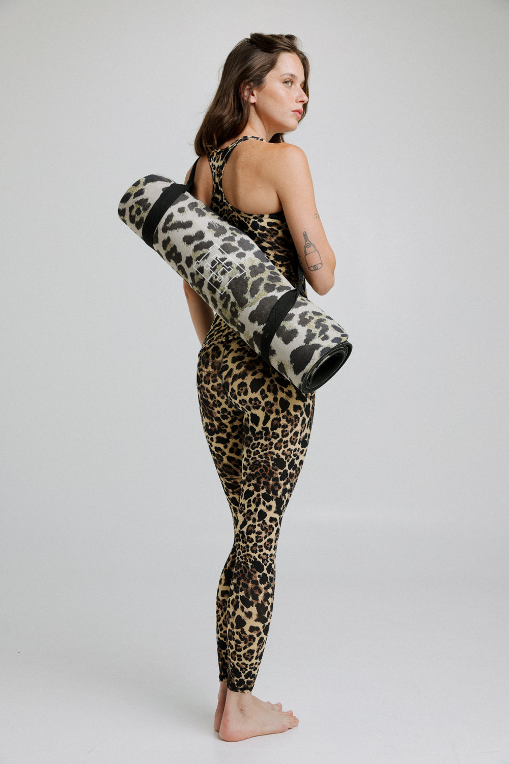 מזרון אימון לנשים דגם Leopard Yoga Mattress