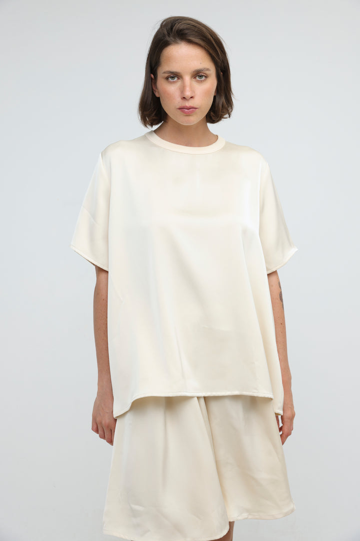 Satin Cream Bow Back T-Shirt