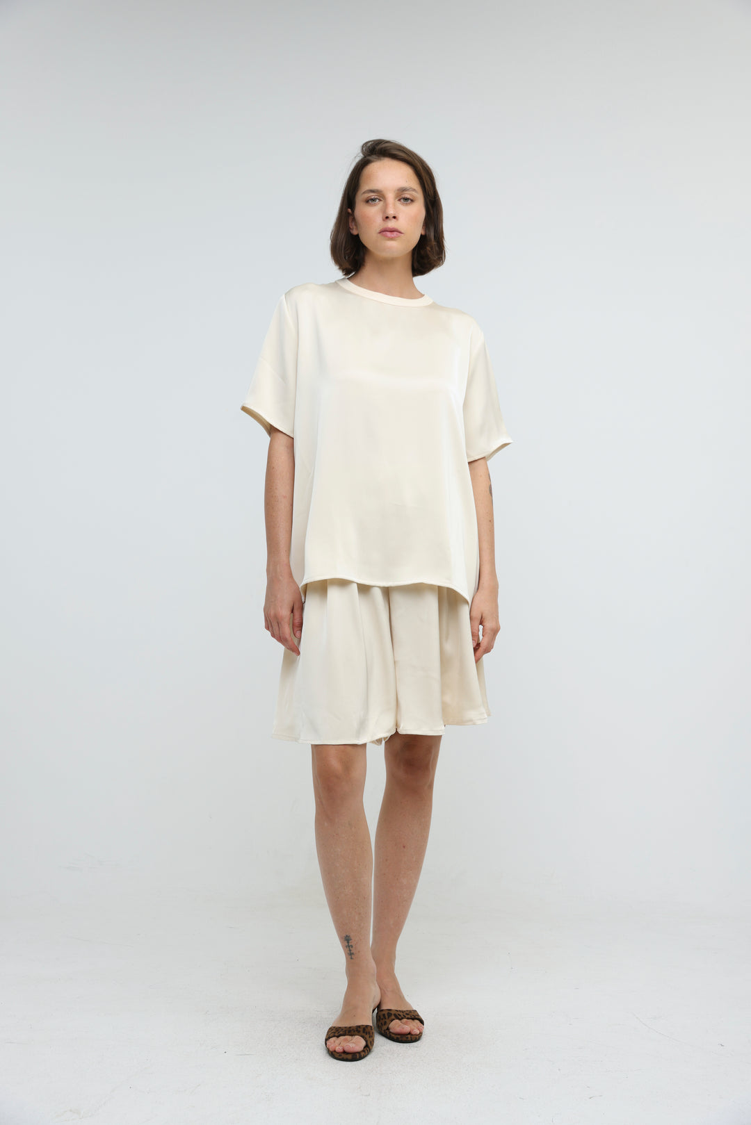 Satin Cream Bow Back T-Shirt