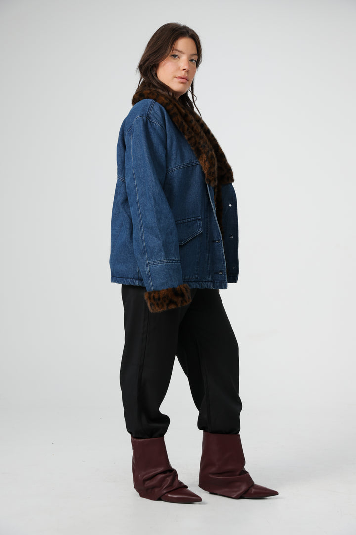 מעיל ג'ינס עם פרווה מידה גדולה Seagull Blue Denim Jacket