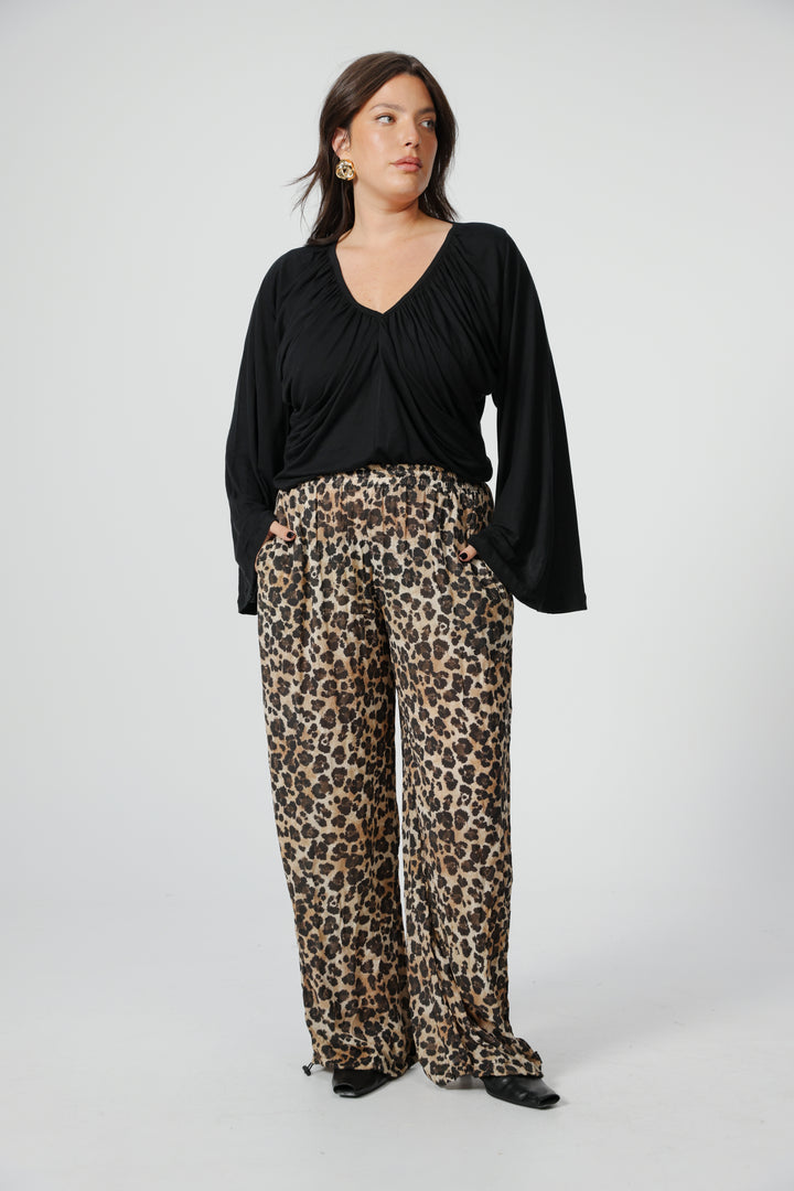 Aladdin Leopard Bottoms