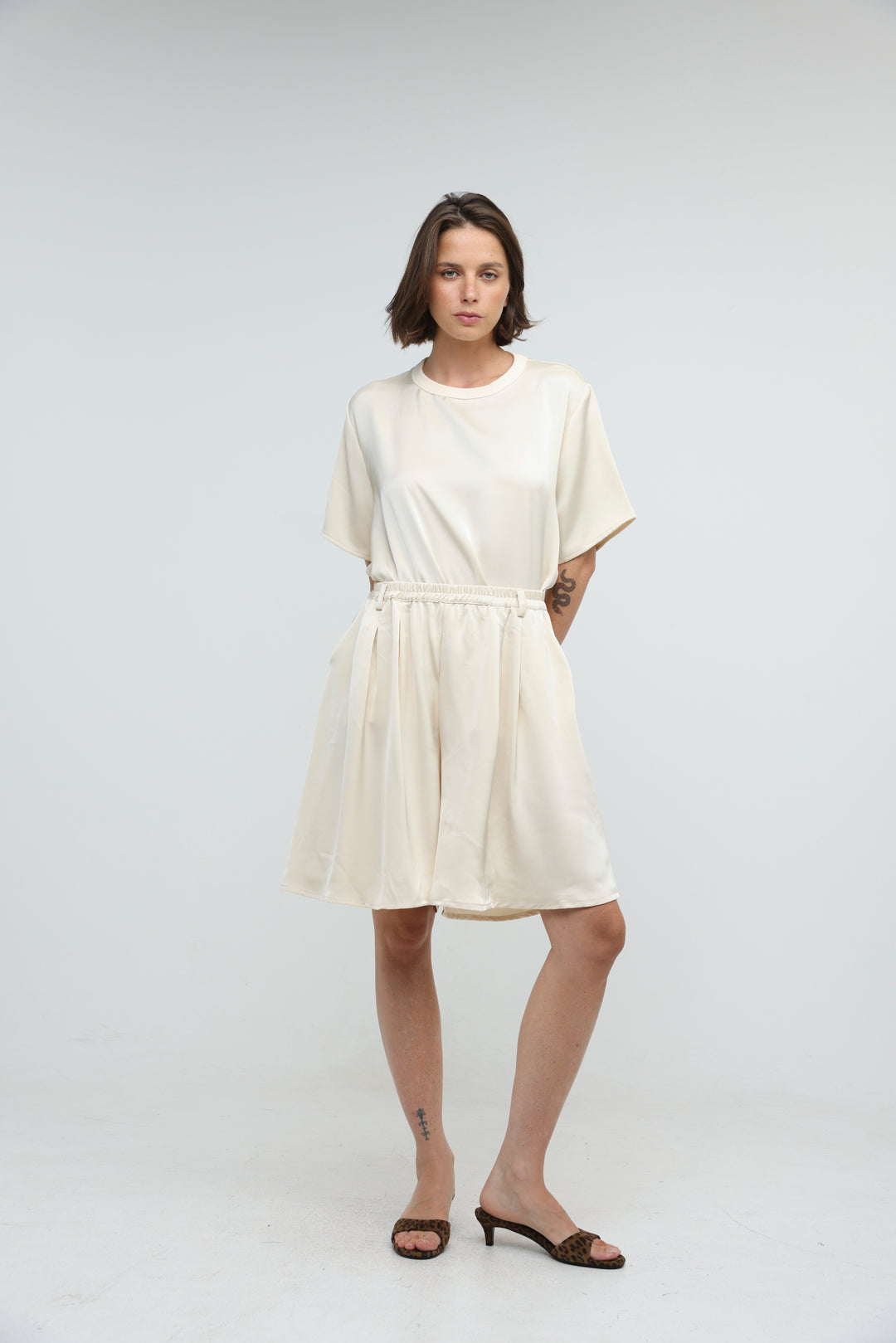 Satin Cream Bow Back T-Shirt