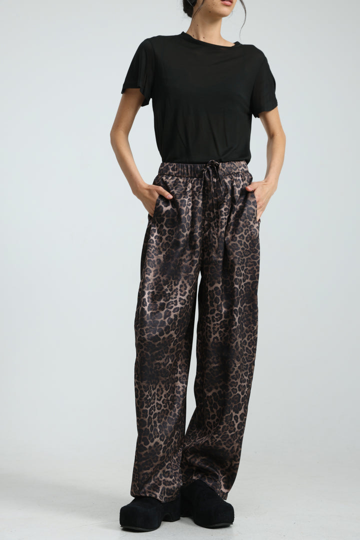Airy Leopard Bottoms