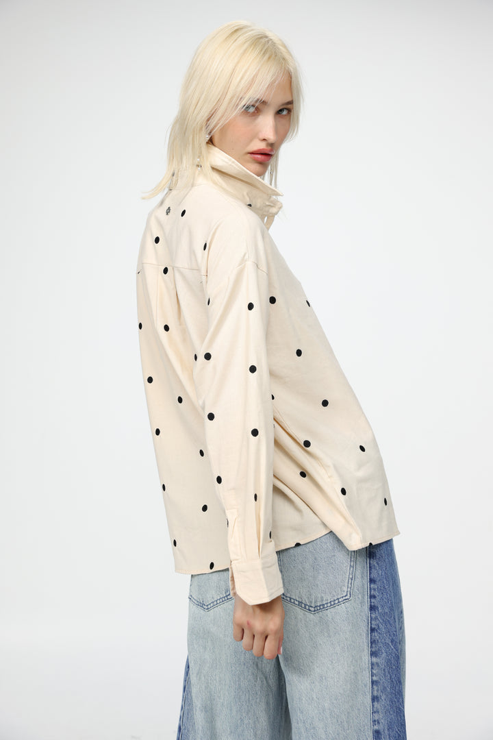 Lipstick Cream Buttoned Shirt