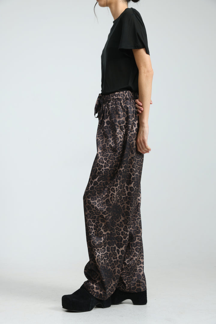 Airy Leopard Bottoms