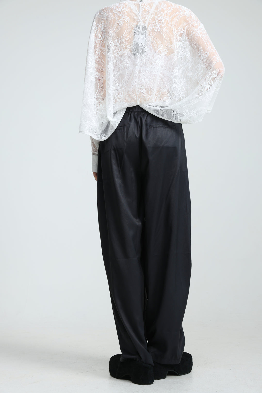 Airy Black Bottoms