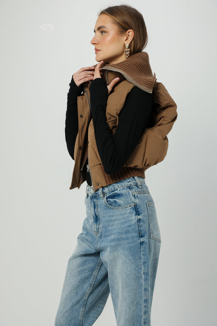 וסט חום קאמל עם צווארון סריג Mine Camel Vest 