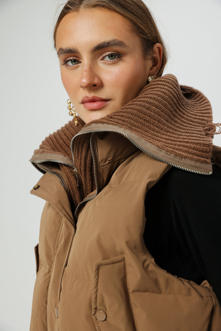 ווסט חורפי מחמם בצבע חום קאמל Mine Camel Vest 