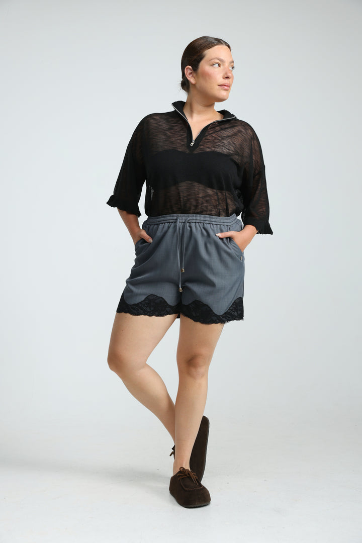 Midnight Cream Shorts