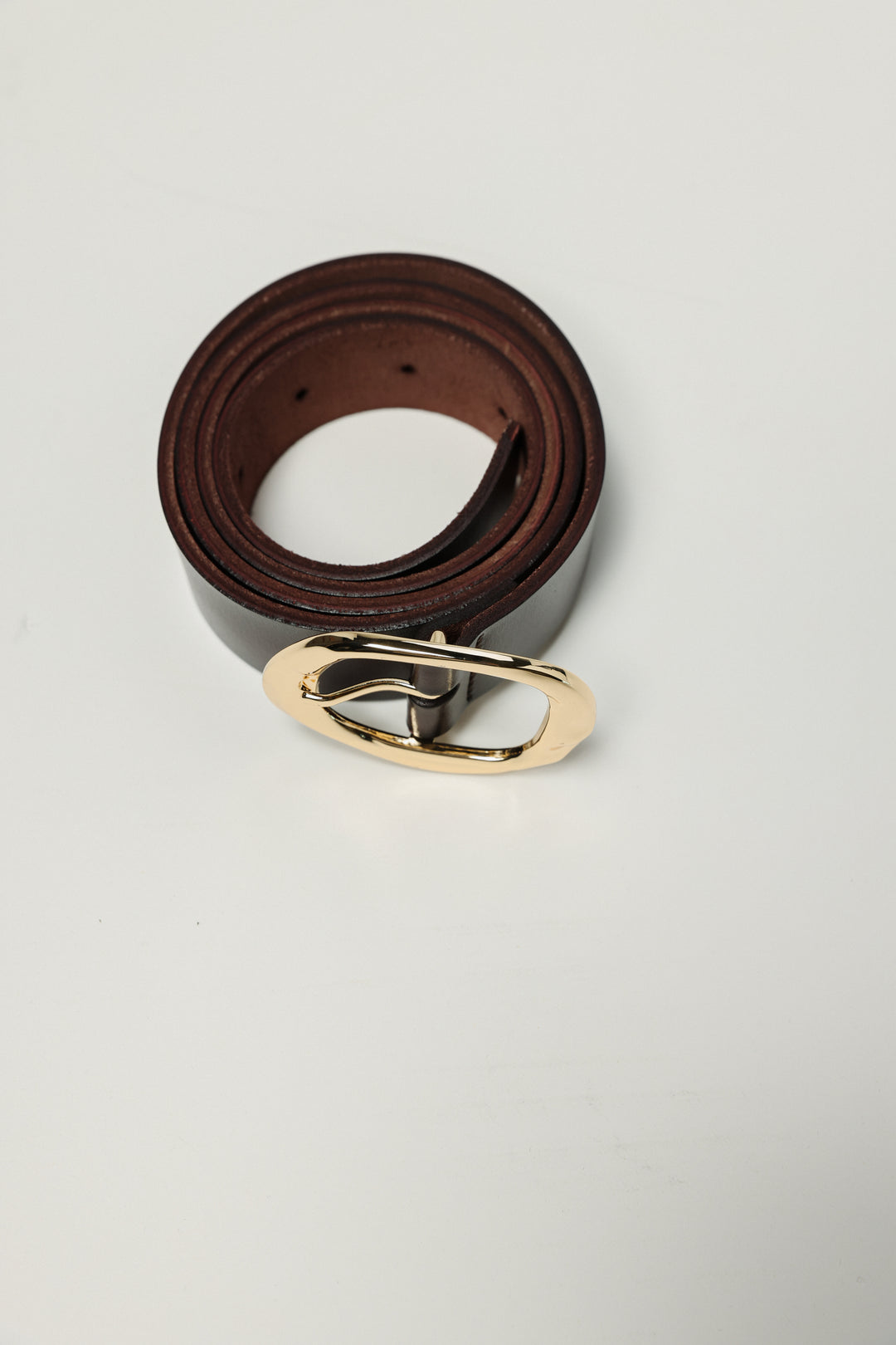 Ovel Buckle Brown Leather Belt