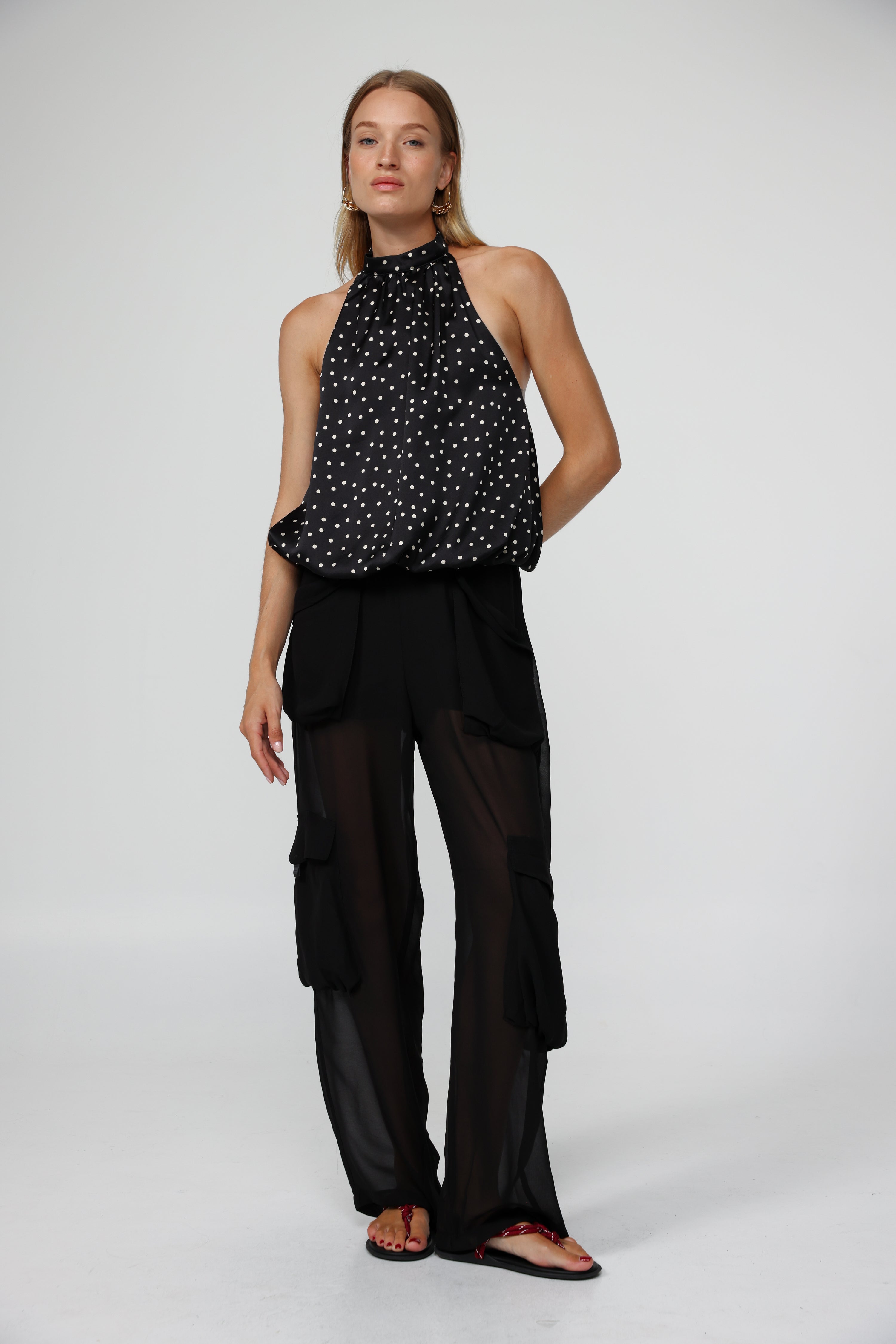 24時間お値下げ　HALTER NECK CUP IN TOPS Dots Halter Top – SEESTARZ