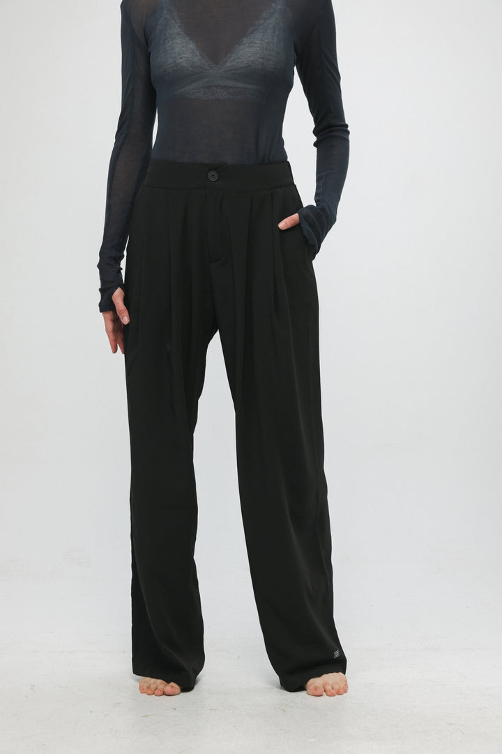Leo Black Bottoms