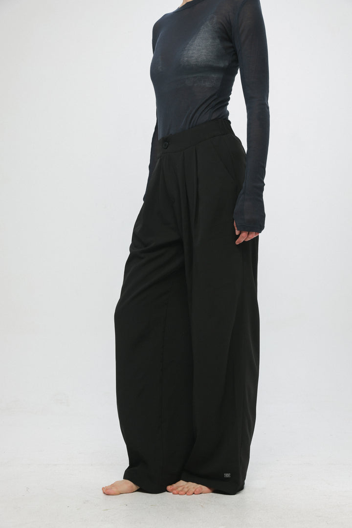 Leo Black Bottoms