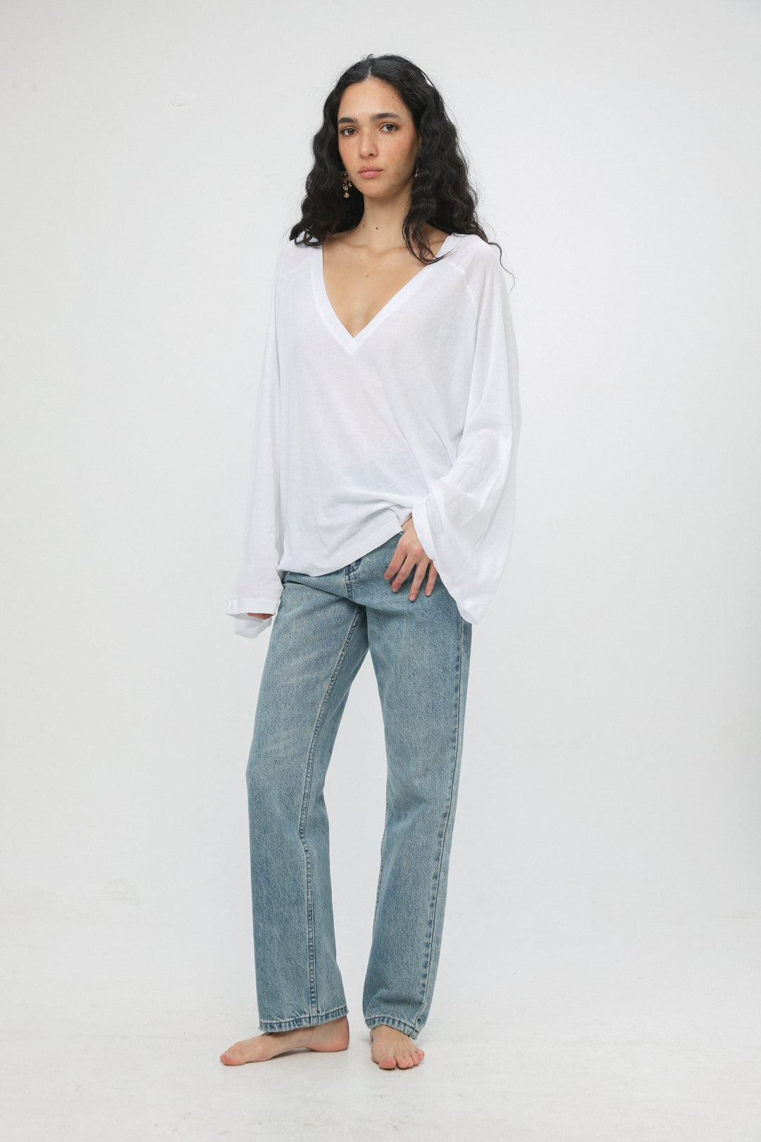 Clean10 White Rib V Shirt