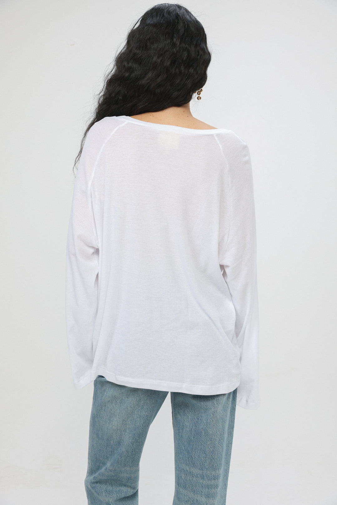 Clean10 White Rib V Shirt