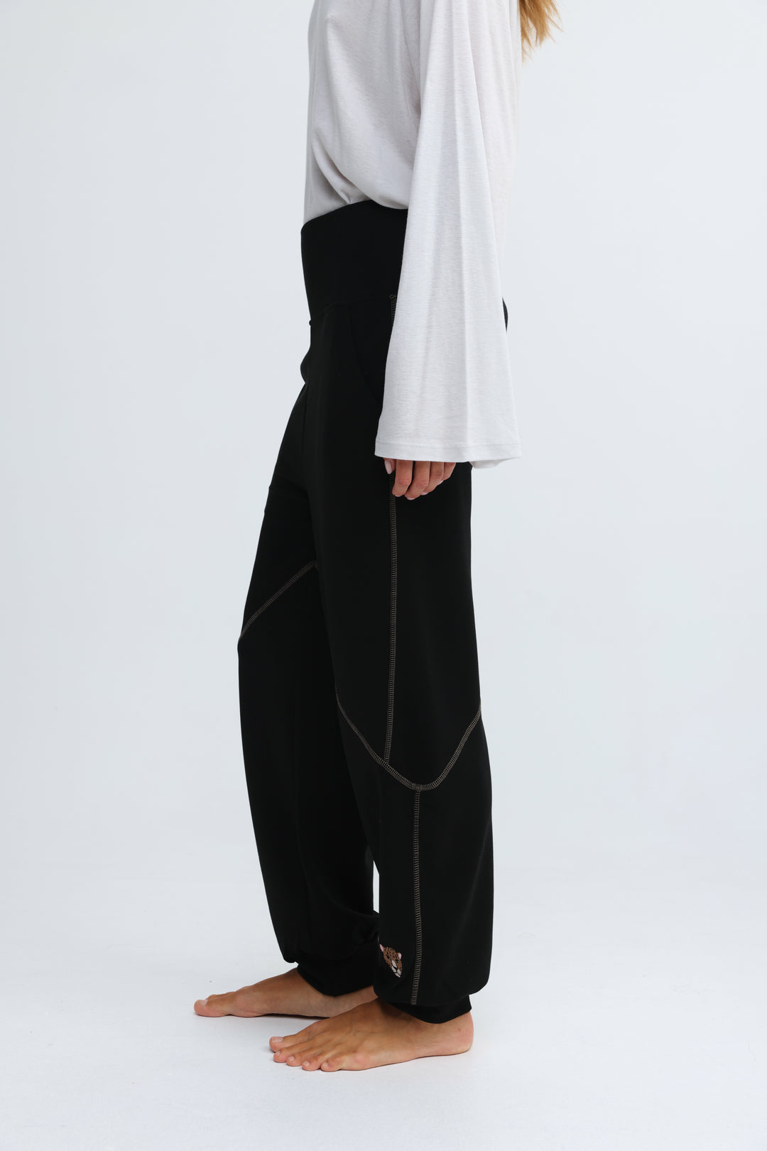Clean61 Black Joggers