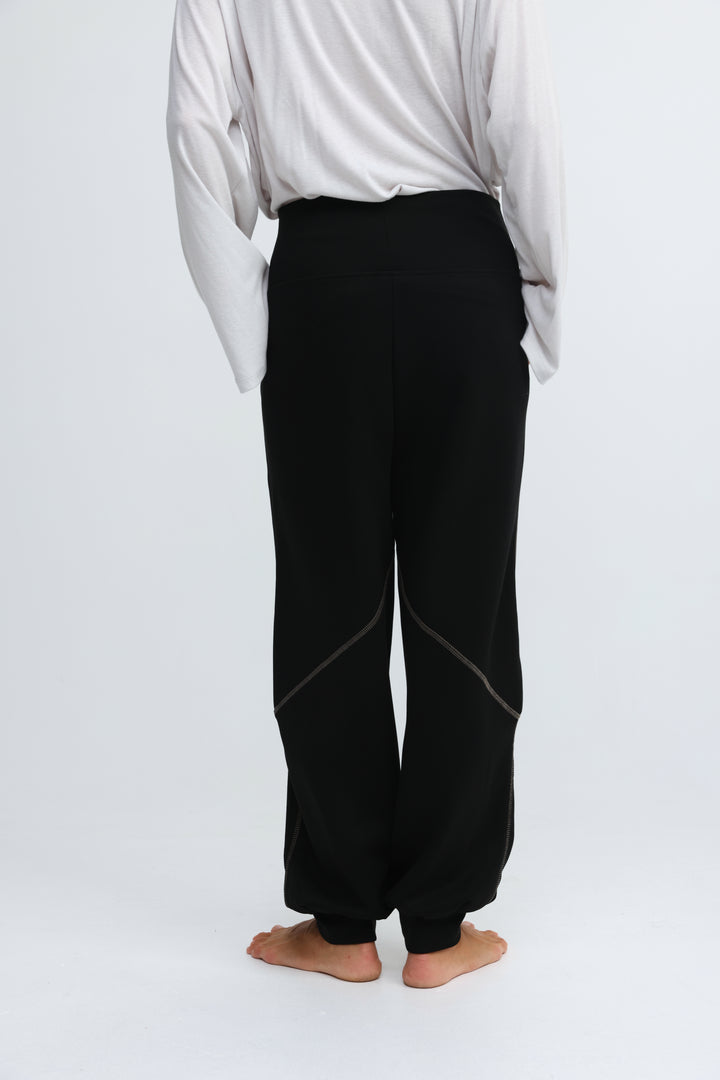Clean61 Black Joggers