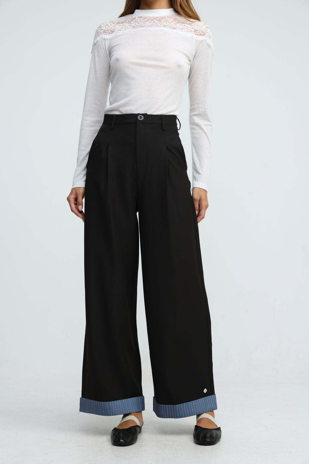 Portfolio Black Bottoms