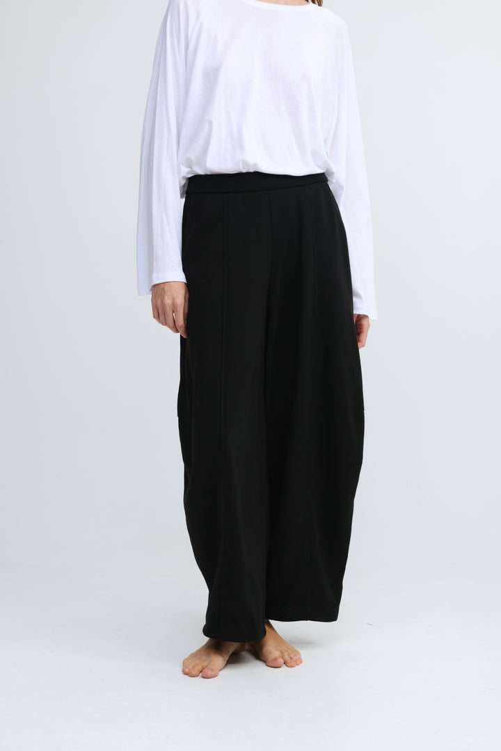 Clean66 Black Joggers
