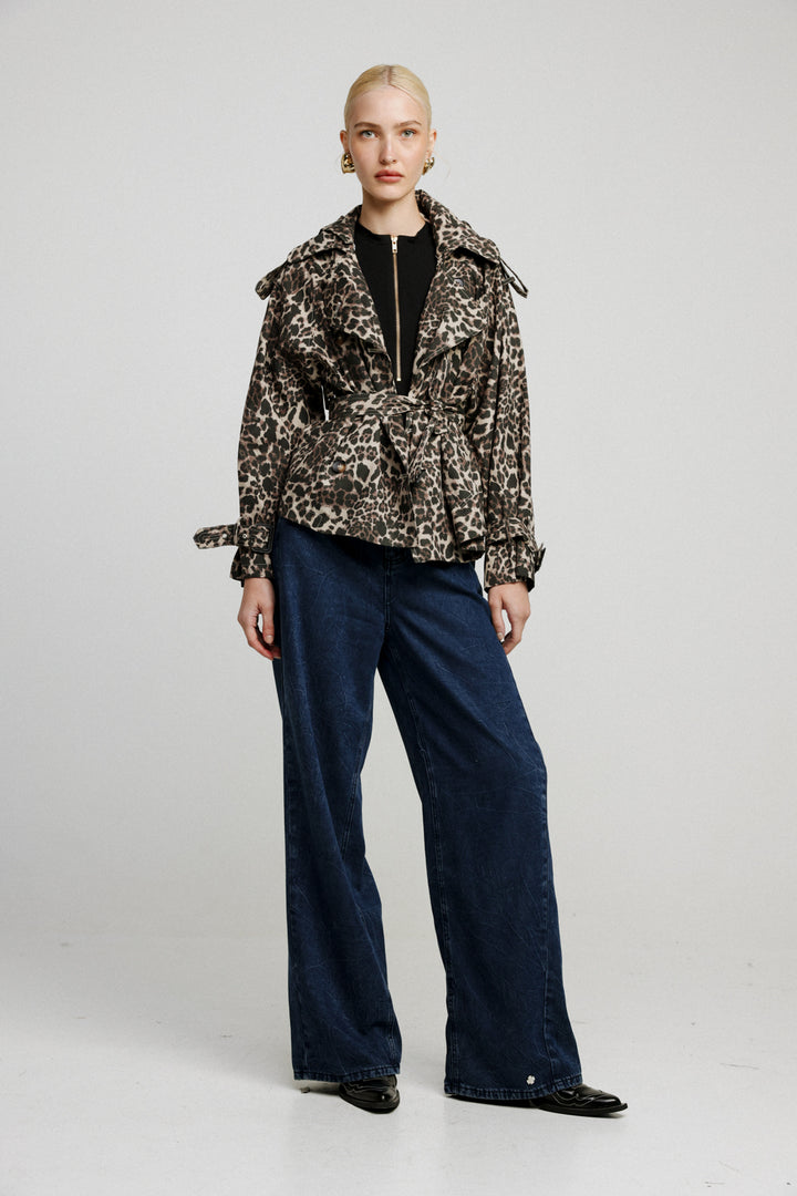 מעיל טרנץ' מנומר קצר Leopard Short Trench Coat