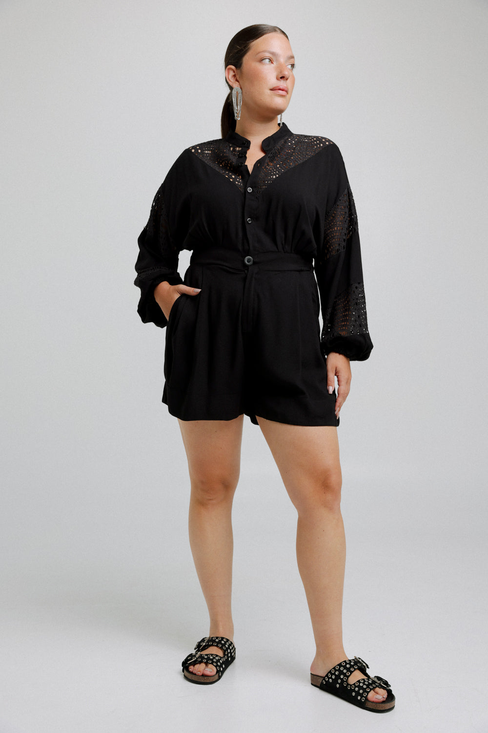  אוברול שחור לנשים Nonchalant Black Jumpsuit מידה גדולה