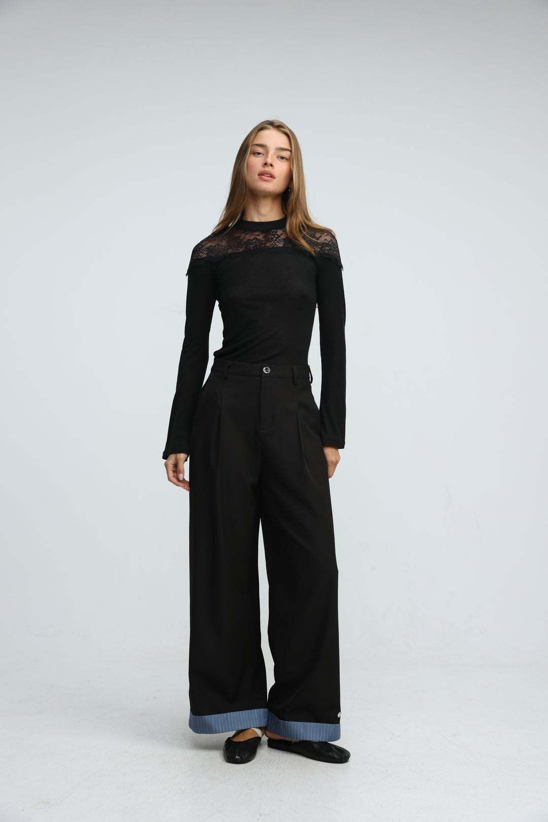 Case Black Shirt