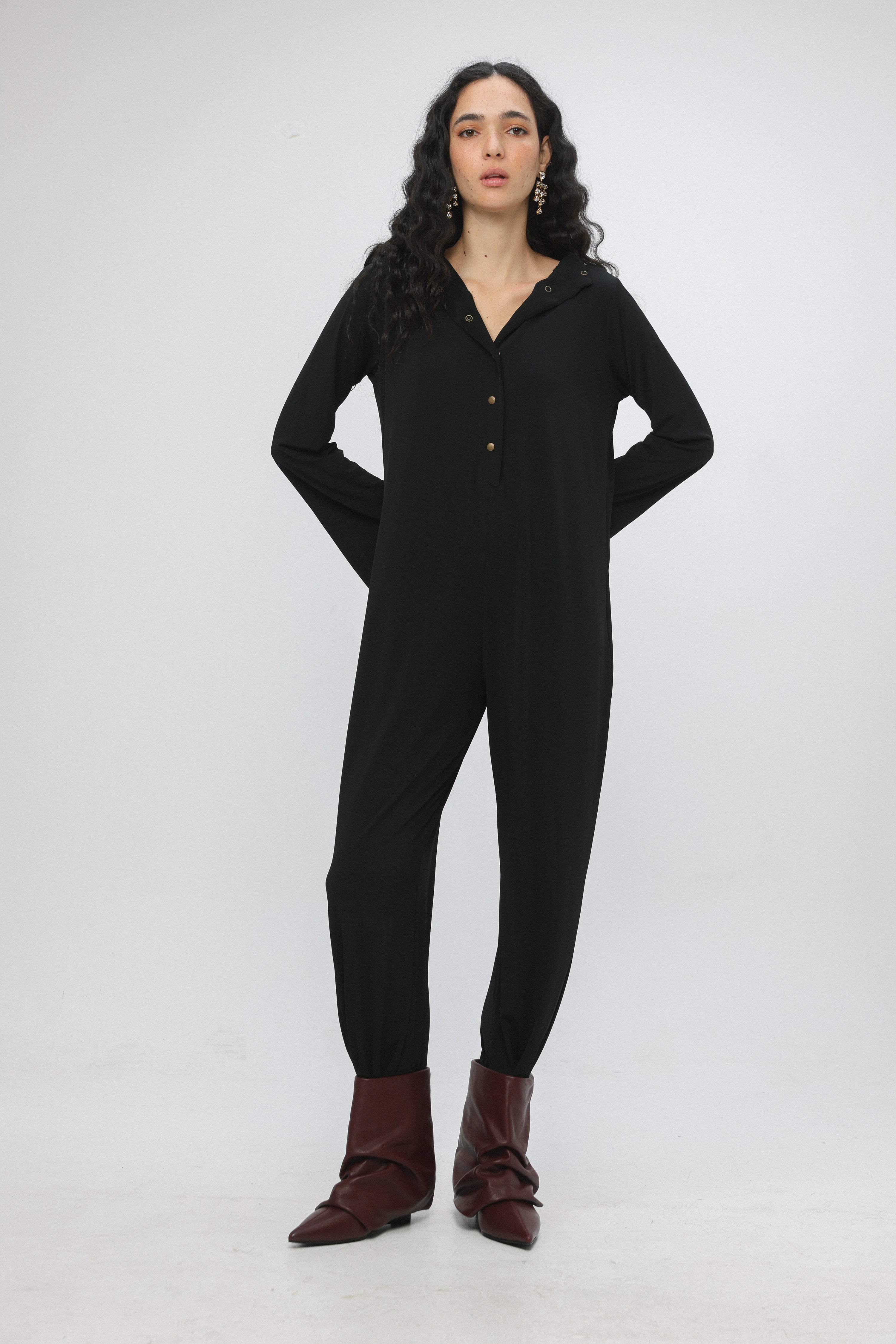 Snaps Black Wide Jumpsuit – SEESTARZ