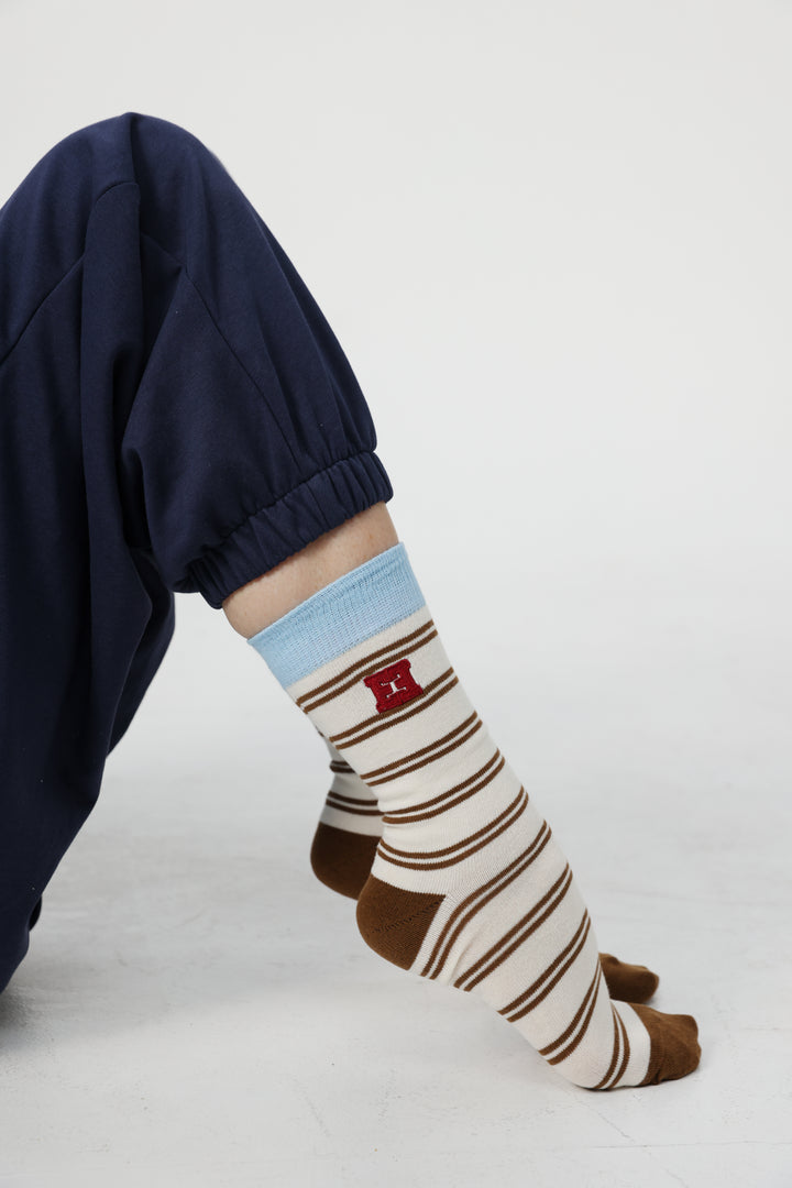 EE Brown Stripes/Light Blue Socks