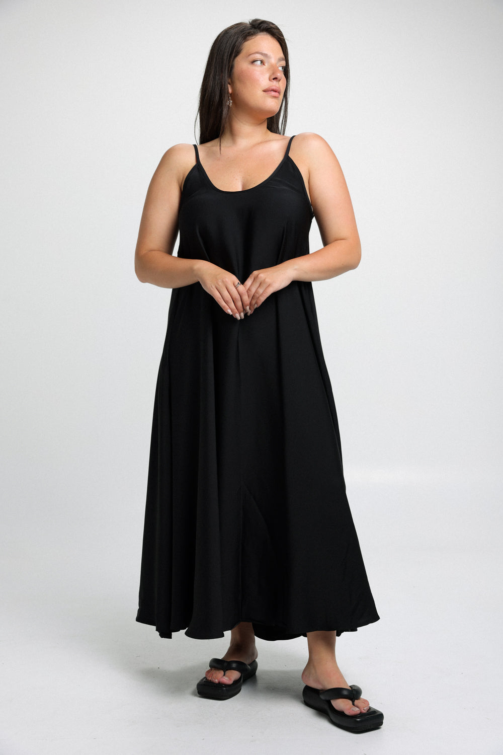 שמלת מקסי שחורה דגם Summer Black Dress מידה גדולה