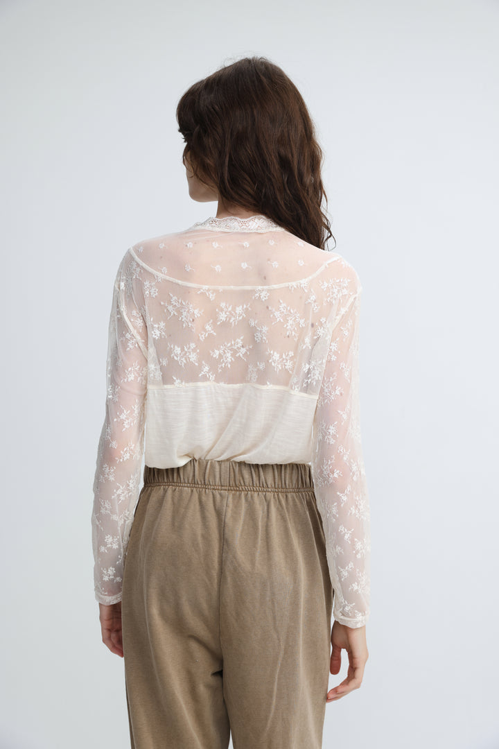 Victory Cream Lace Shirt