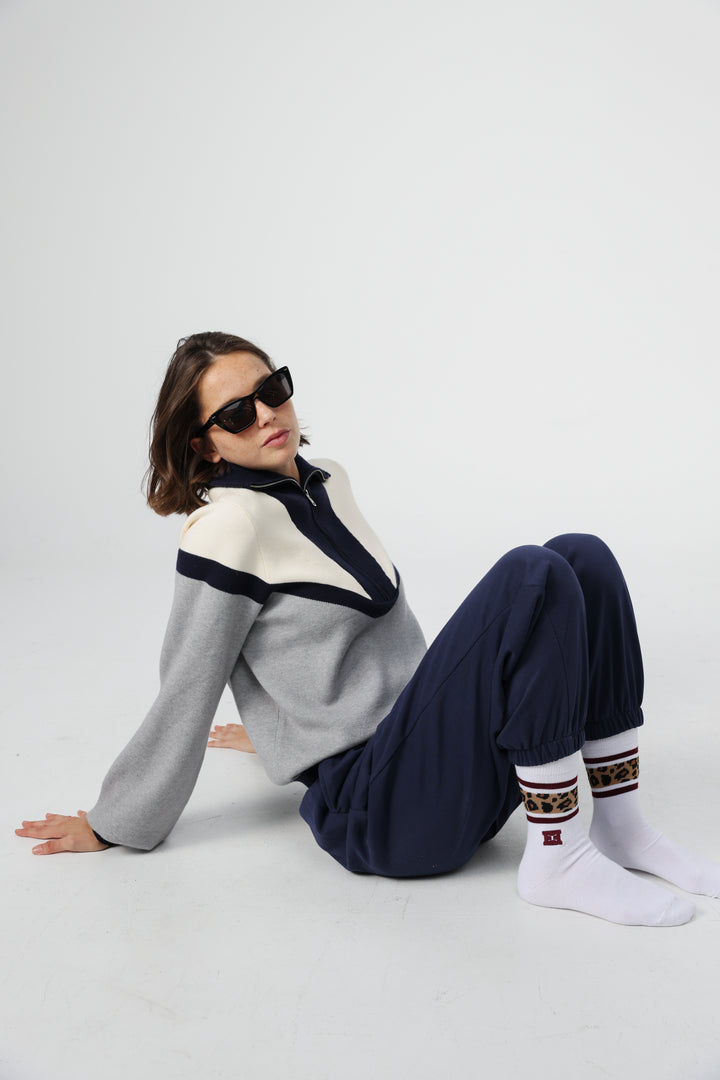 EE White/Leopard Socks