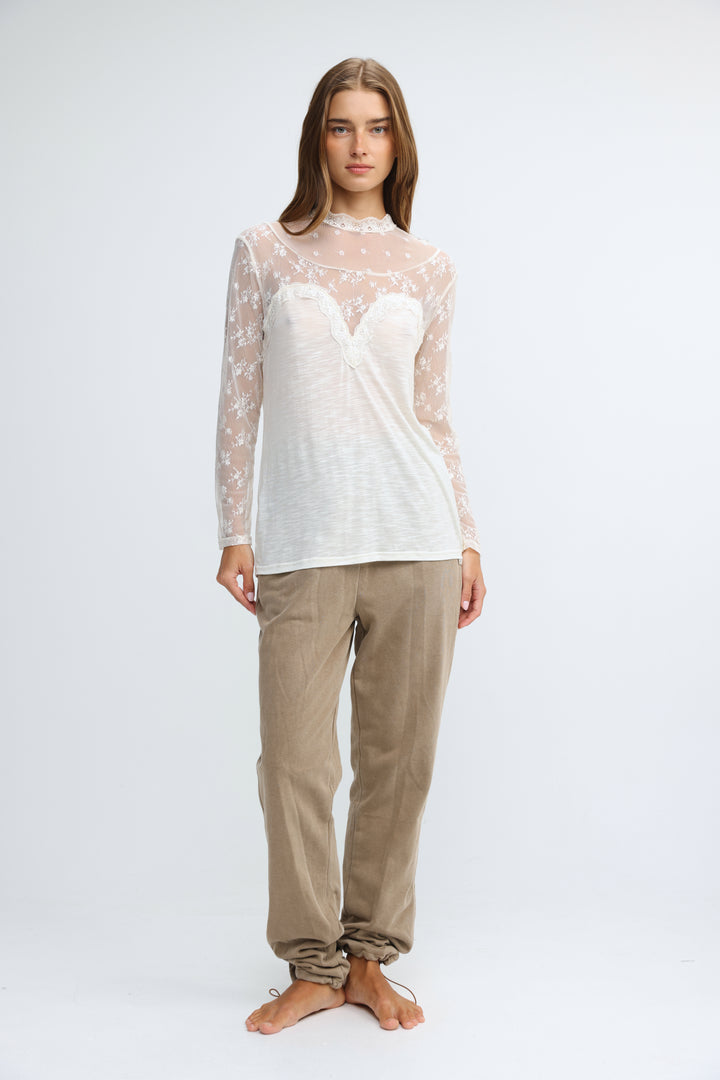 Victory Cream Lace Shirt