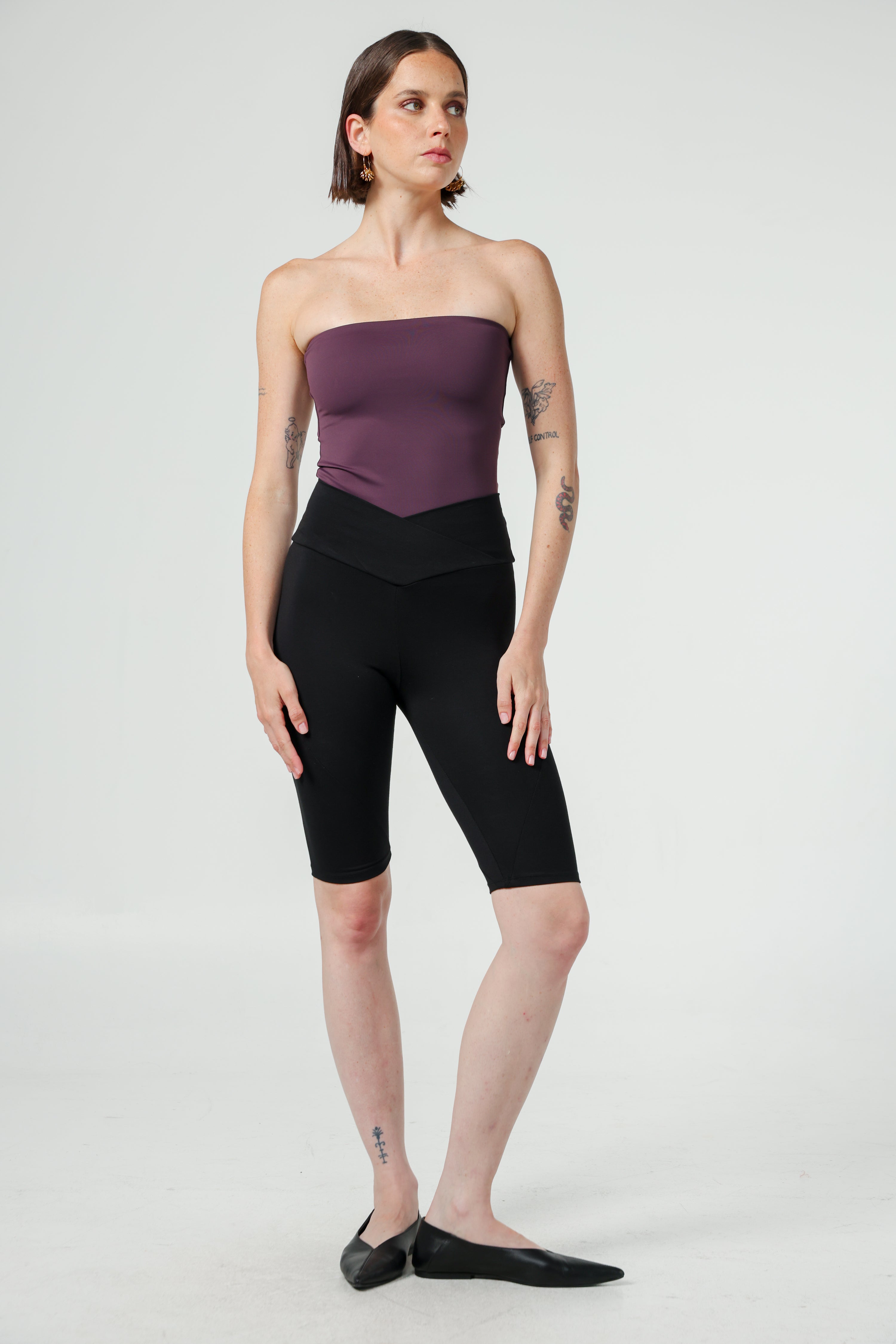 JEANASIS【eL+1】Just Leggings 黒 Daniela Black Leggings – SEESTARZ