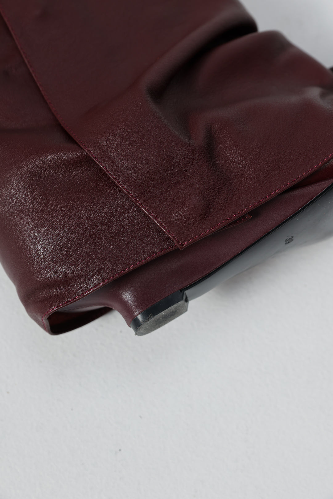 מגף חום עם עקב נמוך Wine Leather Boots