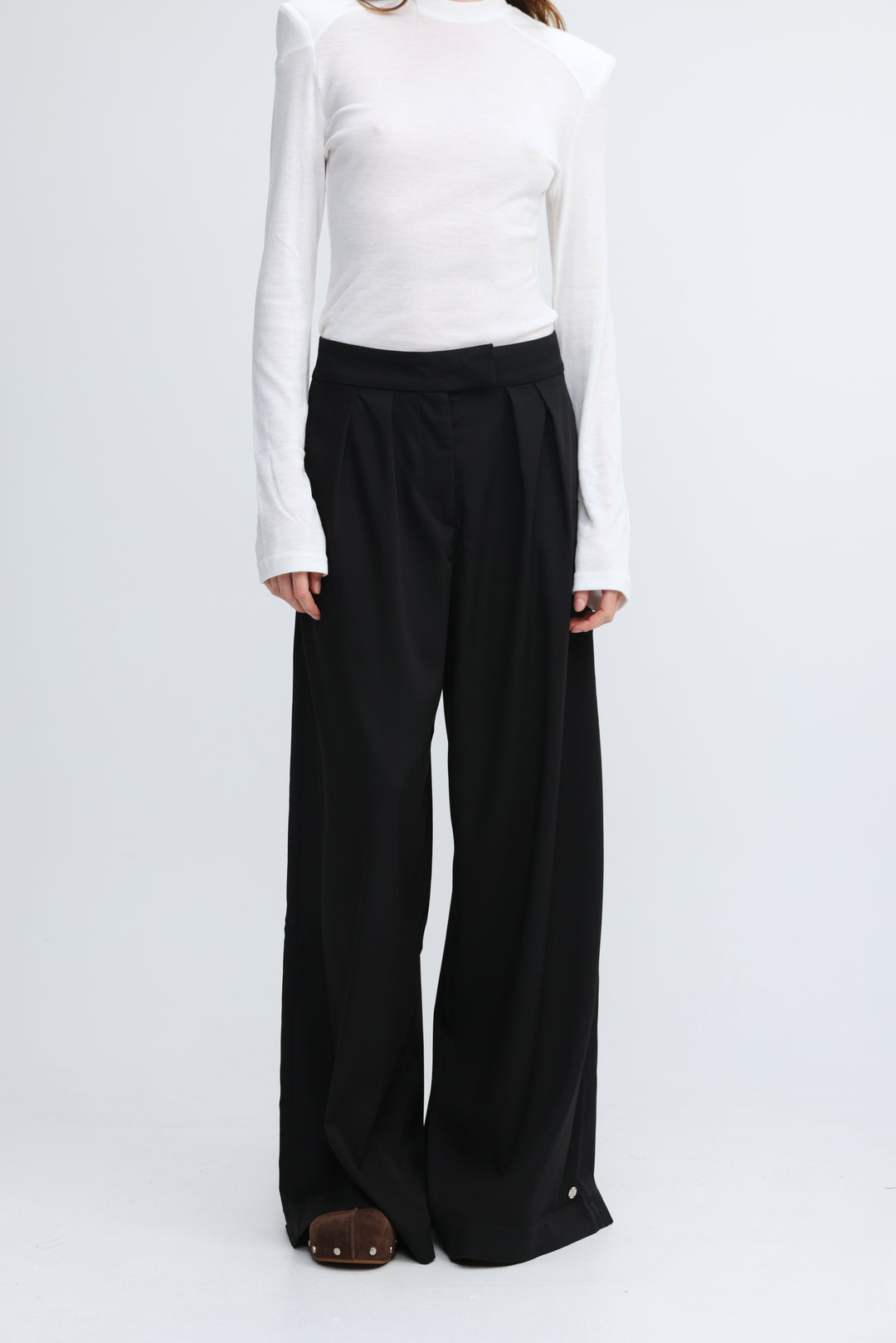 Contract Black Bottoms