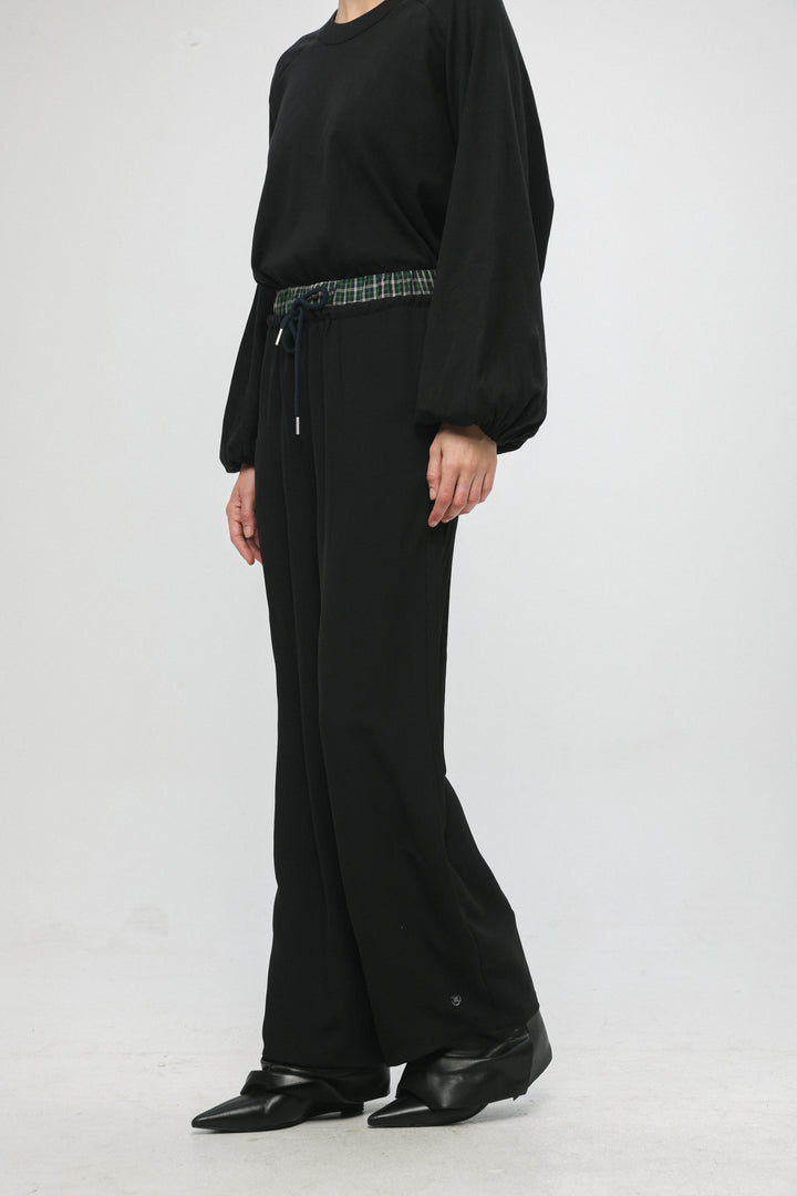 Box Black Bottoms