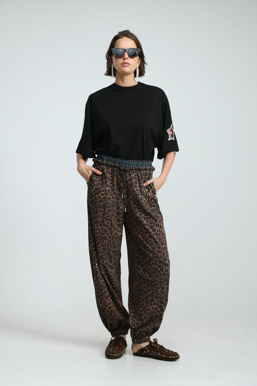 Vibes Leopard Joggers